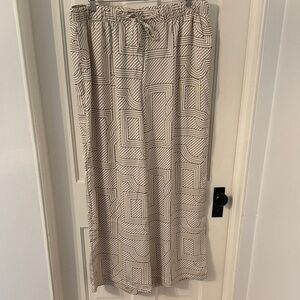 H&M // Geometric Patterned Super Wide Leg Pants